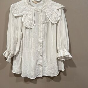 Listicle women’s dress blouse size small